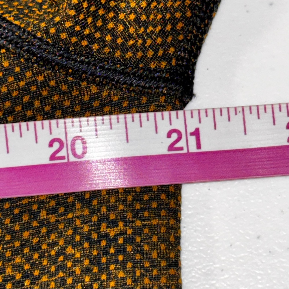 Lululemon Athletica Live in Practice Metal Vent Tech Half Zip 2.0 Shirt - Picture 10 of 13